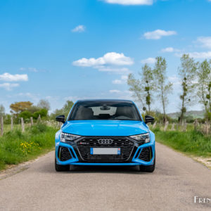 Photo face avant route Audi RS 3 Sportback (2022)