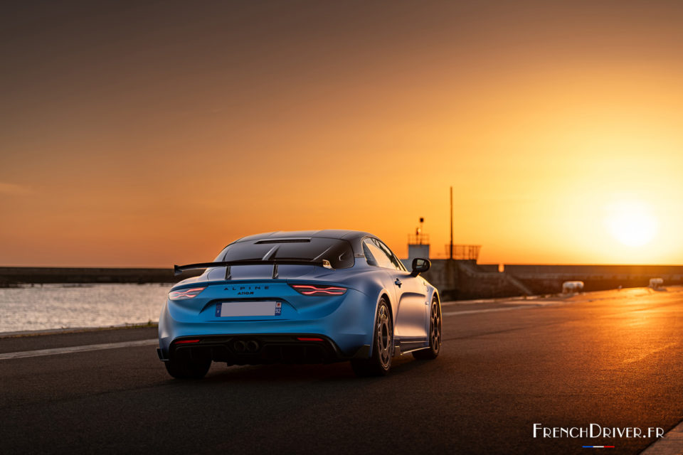 Photo arrière Alpine A110 R (2023)