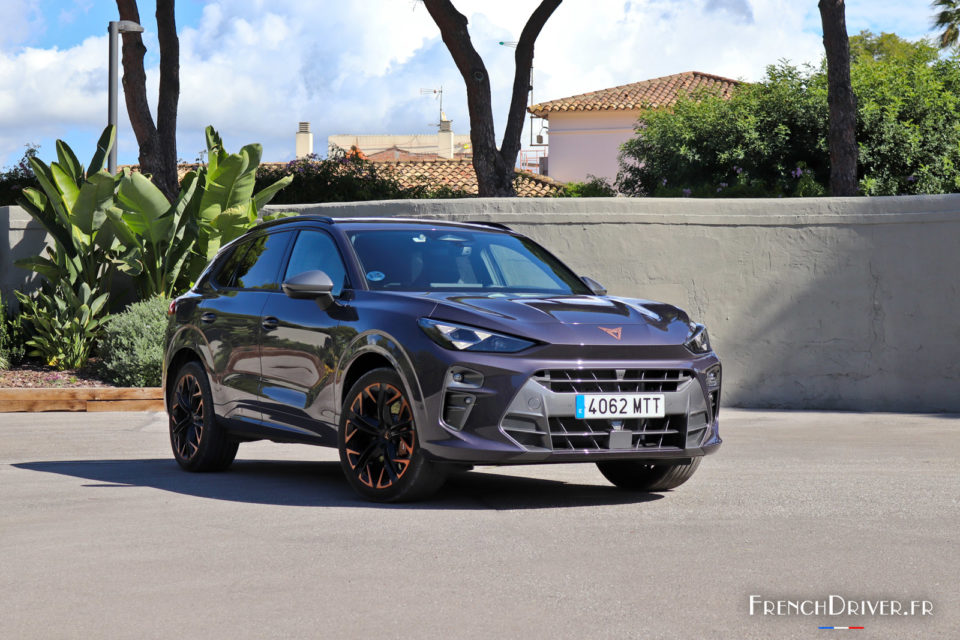 Photo avant Cupra Terramar (2024)