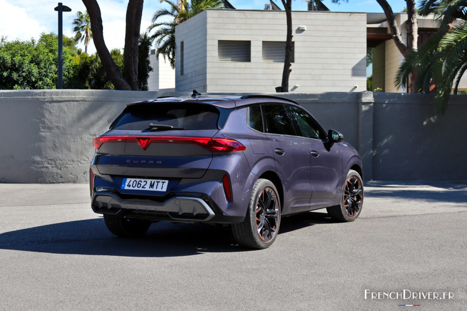 Photo arrière Cupra Terramar (2024)