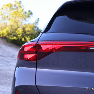 Photo feu arrière LED Cupra Terramar (2024)