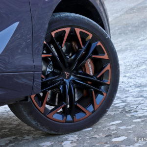 Photo jante Hadron cuivre 20 Cupra Terramar (2024)