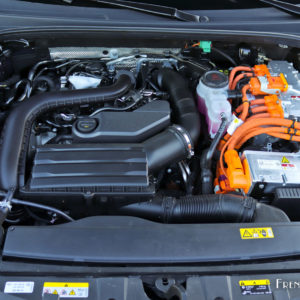 Photo moteur hybride essence eHybrid 272 Cupra Terramar (2024)